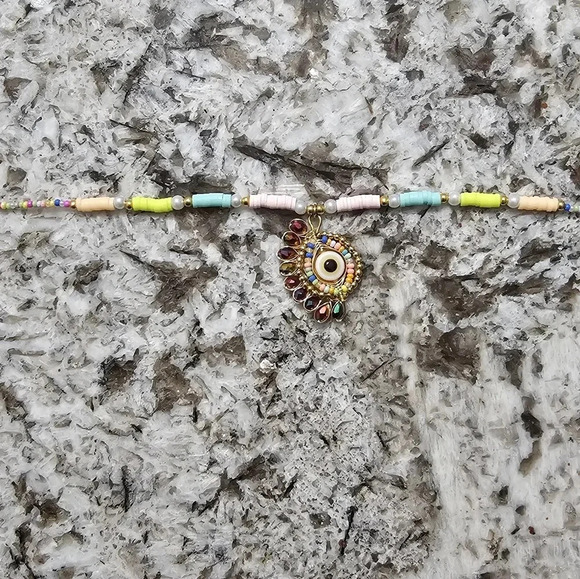 Handmade colorful evil eye necklace - Picture 3 of 4